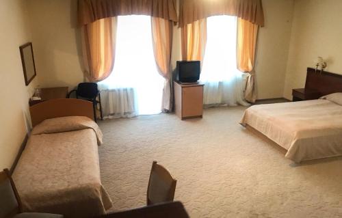 Starovoitove Hotel | Pet-Friendly Готель Ягодин: Ideal for Family Getaways