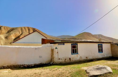 Naryn Region House | Гоcтевой дом Актилек Guest house Aktılek