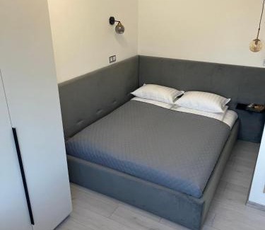 Skole Apartment | Mountain Crystal: Rated 9.9/10 with Oceanfront Pool Access