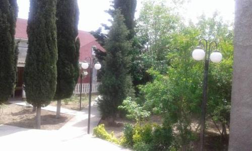 Baku House | Welcoming Shuvelan Cottage House: Pet-Friendly Retreat