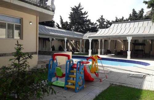 Baku House | Experience Mardakan Cottage House: Family and Pet Friendly Stay
