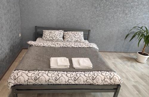 Krivoy Rog Apartment | Cozy Studio in the Heart of Dzerzhinsk - Rated 9.5/10