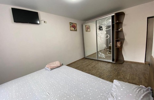 Babushkins'kyi district Apartment | Family-Friendly Two-Bedroom Apartments at ЖК Щасливий