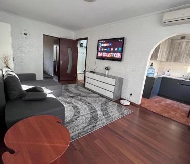 Krivoy Rog Apartment | Stylish Two-Bedroom Apartments in Picturesque Park Area