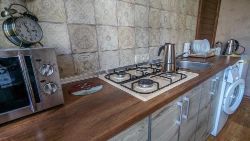 Degtyari Apartment | Child-Friendly Two-Room Apartment on Pyatnitskaya