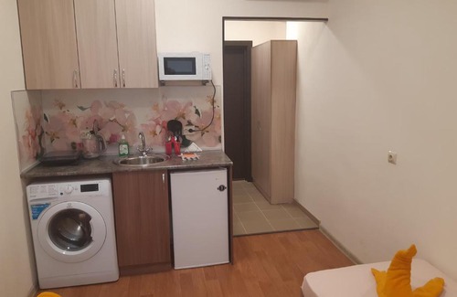 Zlatoust Apartment | Cozy Studio on Гагарина - Pet Friendly, Rated 8/10