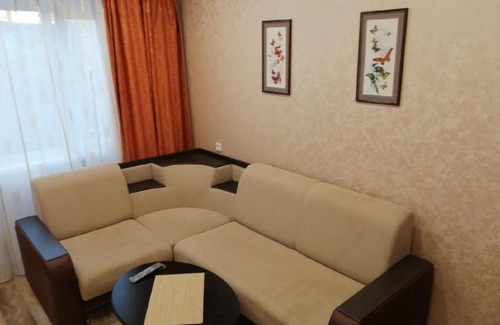 Kirovsk Apartment | Cozy Dvushka: Your Budget-Friendly Getaway Awaits