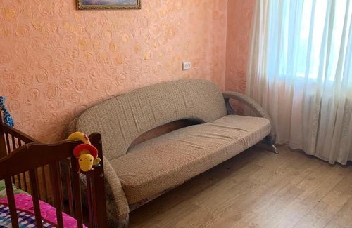 Omsk Apartment | Perfect Stay at Декабристов 104: Guest Rated 10/10