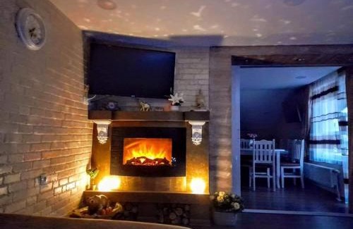 Sarnitsa Apartment | Delightful Delore: Guest Rated 9.9 with Family Amenities