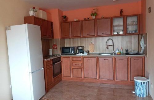 Ruse Center Apartment | Exceptional Детелина: Family-Friendly with a 9.8 Rating