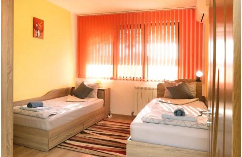 Ruse Center Apartment | Exceptional Детелина: Family-Friendly with a 9.8 Rating