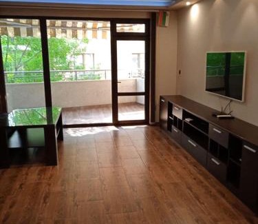 Dragijevo Apartment | Family-Friendly Джессика Апартамент with Top Guest Ratings