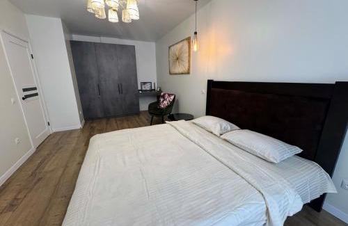Rivne Apartment | Designer Renovation & VIP Center with On-Site Charging