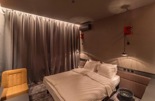 Sofiivska Borshchahivka Hotel | Stylish HOTEL ROAD: 9/10 Rating & Pet-Friendly Amenities