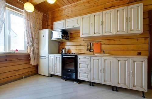 Sheregesh House | Pet-Friendly Getaway at Дом в Шерегеше – 10/10 Rating!