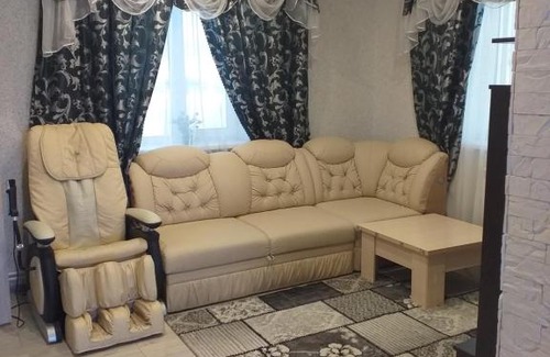 Lomy House | Guest Rated 10/10: Дом для отдыха with Pool & Hot Tub