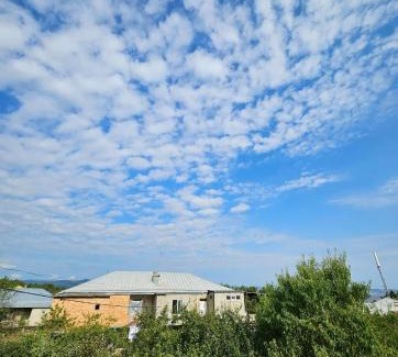 Tbilisi House | Discover Comfort at Дом Лашо - Pet Friendly Stay Awaits