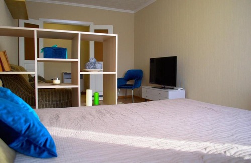 Brest Apartment | Budget-Friendly Дом на Гребном with Wheelchair Access