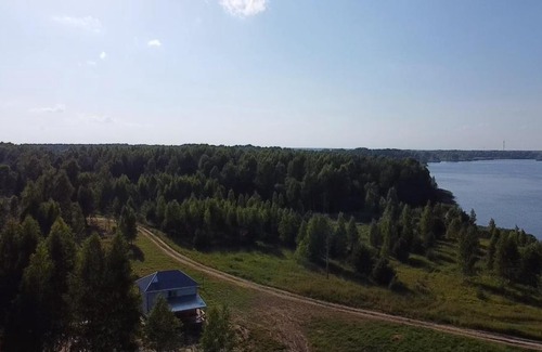 Breytovo House | Pet-Friendly Retreat at Дом Рыбака Брейтово - 9/10 Rated