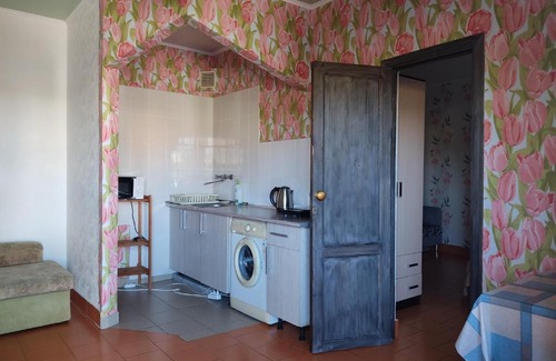 Peresyp House | Cozy Beach House Светлый: Pet Friendly Retreat Awaits