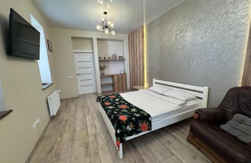 Rivne Apartment | Central Apartment: Guest Rated 9.8, Ideal for Families!