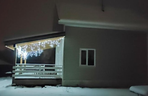 Dashkovskoe House | Inviting House with Hot Tub & Pet-Friendly Amenities