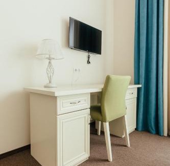 Yavory Hotel | Discover Діамант ЛПК ГТРС: Family-Friendly Getaway