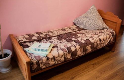Volovets House | Unforgettable Stays at Дідів Рай with Hot Tub & Child Care