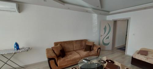 Sandanski Apartment | Premier D & V 2 Apartment: Rated 10/10 with Hot Tub
