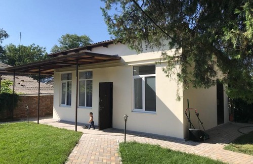 Yeysk House | Discover Ейская усадьба на Краснодарской: Pet-Friendly Retreat