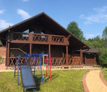 Skhidnytsya Apartment | Eco-Friendly Retreat at ЕкоСадиба Пан Атаман - 9.8/10