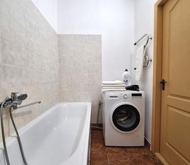 Sukhinovka Apartment | Eco-Friendly Apartment at Sadovovy: 4-Star Comfort Awaits