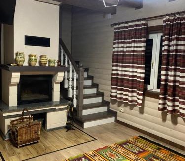 Verkhovyna House | Eco Cottage: Guest Rated 9.2 with Pool & Family Amenities