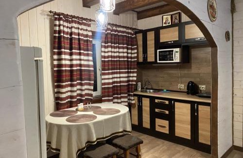 Verkhovyna House | Eco Cottage: Guest Rated 9.2 with Pool & Family Amenities