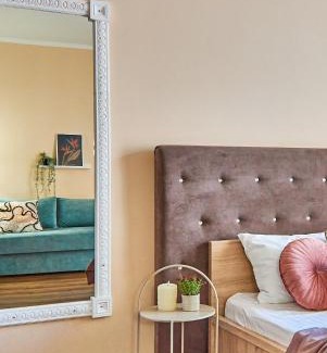 Mukachevo Apartment | Elegant Luxe Apartments in Central Mukachevo - Rated 9/10