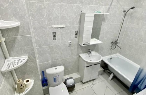 Aktobe Apartment | Discover ЖК Акжелкен: Family-Friendly Retreat with Pool