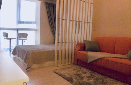Sochi City Centre Apartment | Cozy Apartments at ЖК Версаль with Pool Access