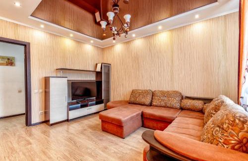 Nur-Sultan Apartment | Experience Comfort at ЖК Времена года - Осень with Pool Access