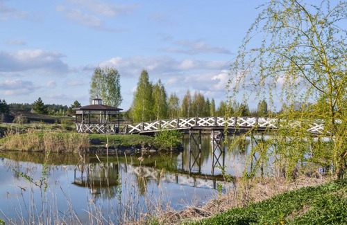 Khatsun Hotel | Relax at Загородный клуб "Журавка" - 4-Star Beach Retreat