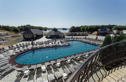 Engels Hotel | Experience Tranquility at Загородный клуб "Роджер" - 9/10 Rated