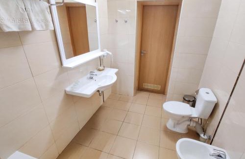 Hlibivka Hotel | Explore Tranquil Getaways at Пуща Лісна Resort