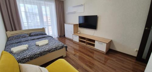 Ternopil Apartment | Cozy Apartment with Park View - Guest Rated 9.8/10