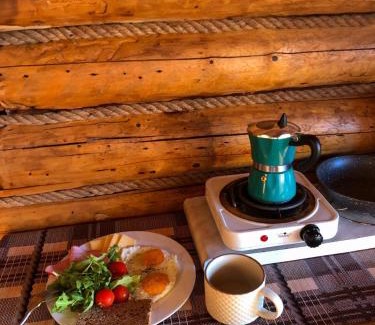 Huklyvyi Apartment | Cozy Cottage: Top-Rated Stay with Pet-Friendly Amenities