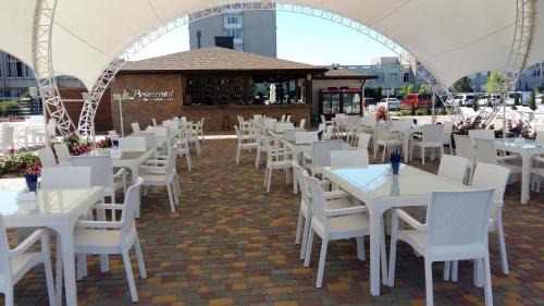 Karolino-Bugaz Apartment | Experience Oceanfront Comfort at Promenade Club Resort