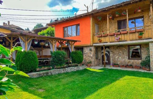 Koprivshtitsa House | Explore Златкова къща: 4-Star Stay with Family-Friendly Perks