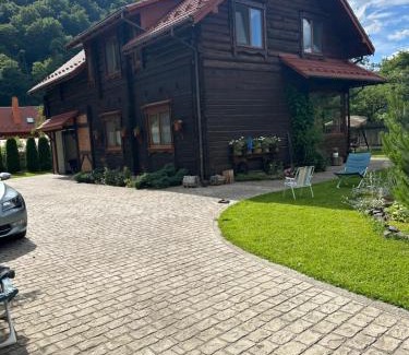 Grebenov Apartment | Iconic Hata: Pet-Friendly Retreat with Perfect Reviews