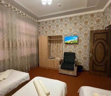 Uzbekistan House | Relax at APACHI Zone: Family-Friendly Retreat in Chimgan