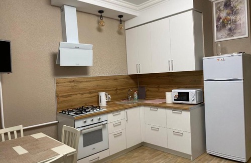 Gelendzhik Apartment | Experience Comfort at Изумрудный город Mira apart 2