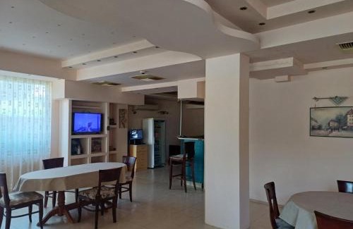 Harsovo Hotel | Discover Интернационал: Family-Friendly with Top Ratings