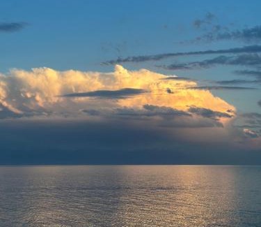 Issyk-Kul Region House | Family-Friendly Getaway at Иссык-Куль Hotel